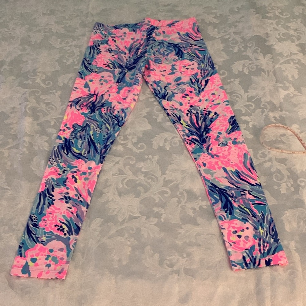Lilly Pulitzer kids leggings 92% cotton 8% spandex